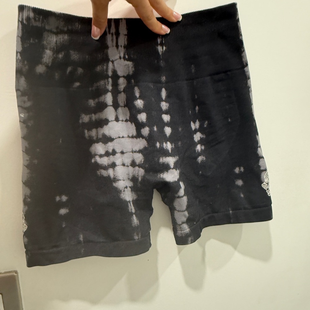 Darcsport wolves forever seamless eversion training shorts size small